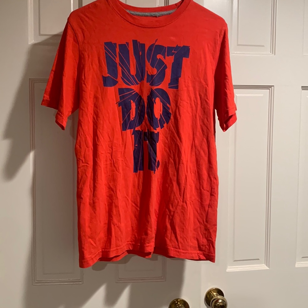 Youth Nike Just Do It Breakthrough Tee